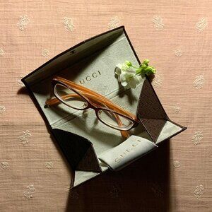 Gucci Italian eyeglasses with case and cloth